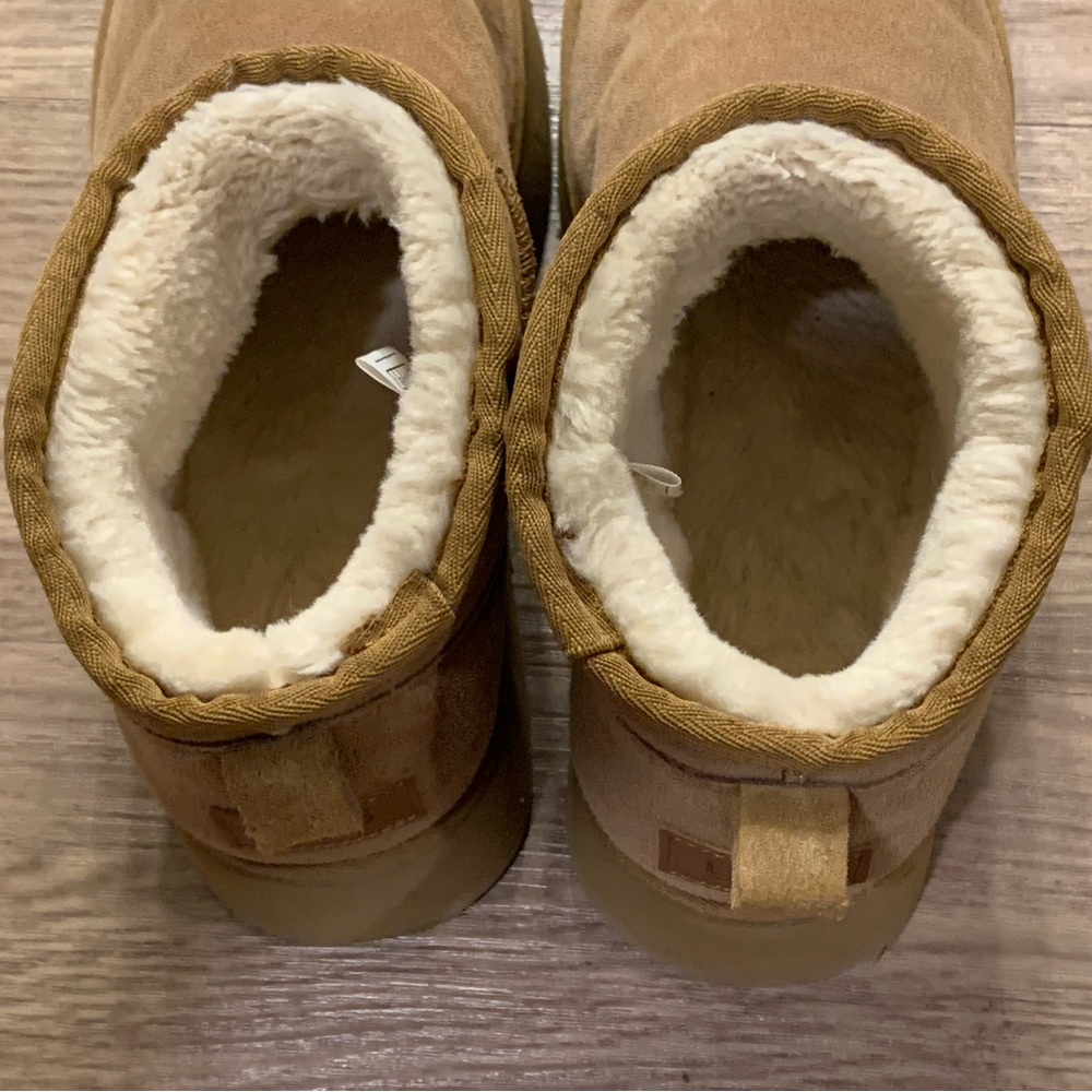 UGG Classic Ultra Mini Platform Boots in Chestnut Size 10 - Picture 8 of 16